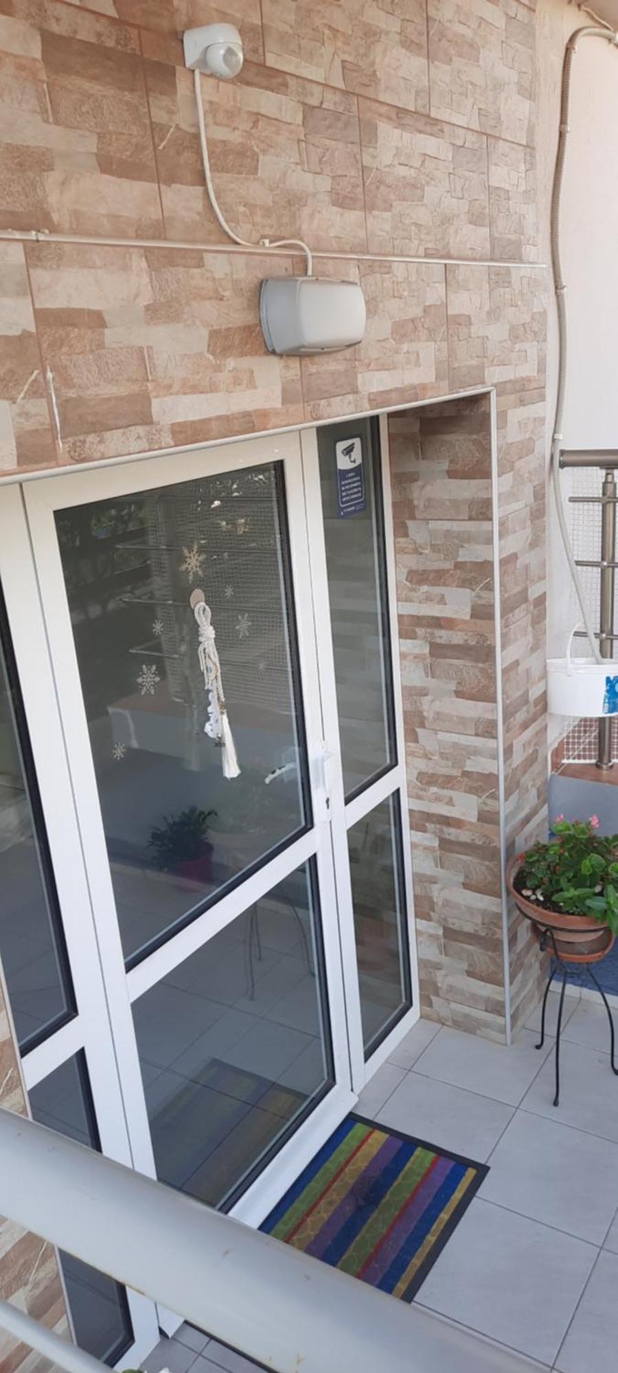 Seaside Family Apartment In Paralia Dionisiou Bagian luar foto