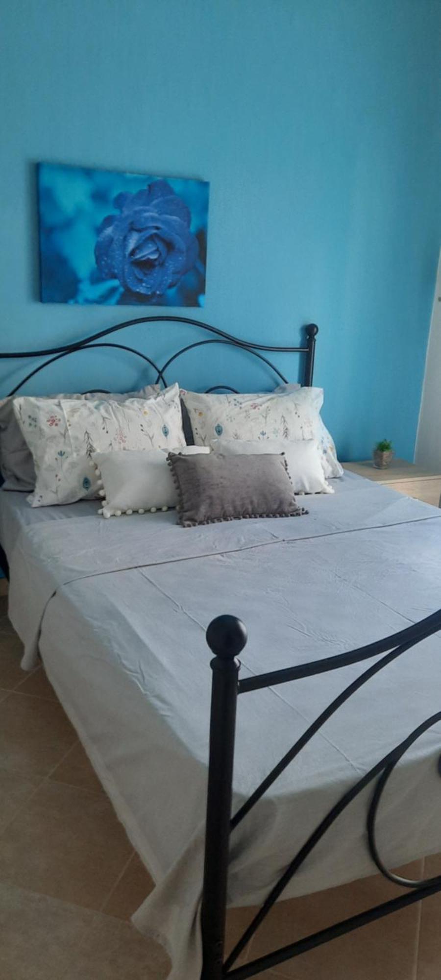 Seaside Family Apartment In Paralia Dionisiou Bagian luar foto